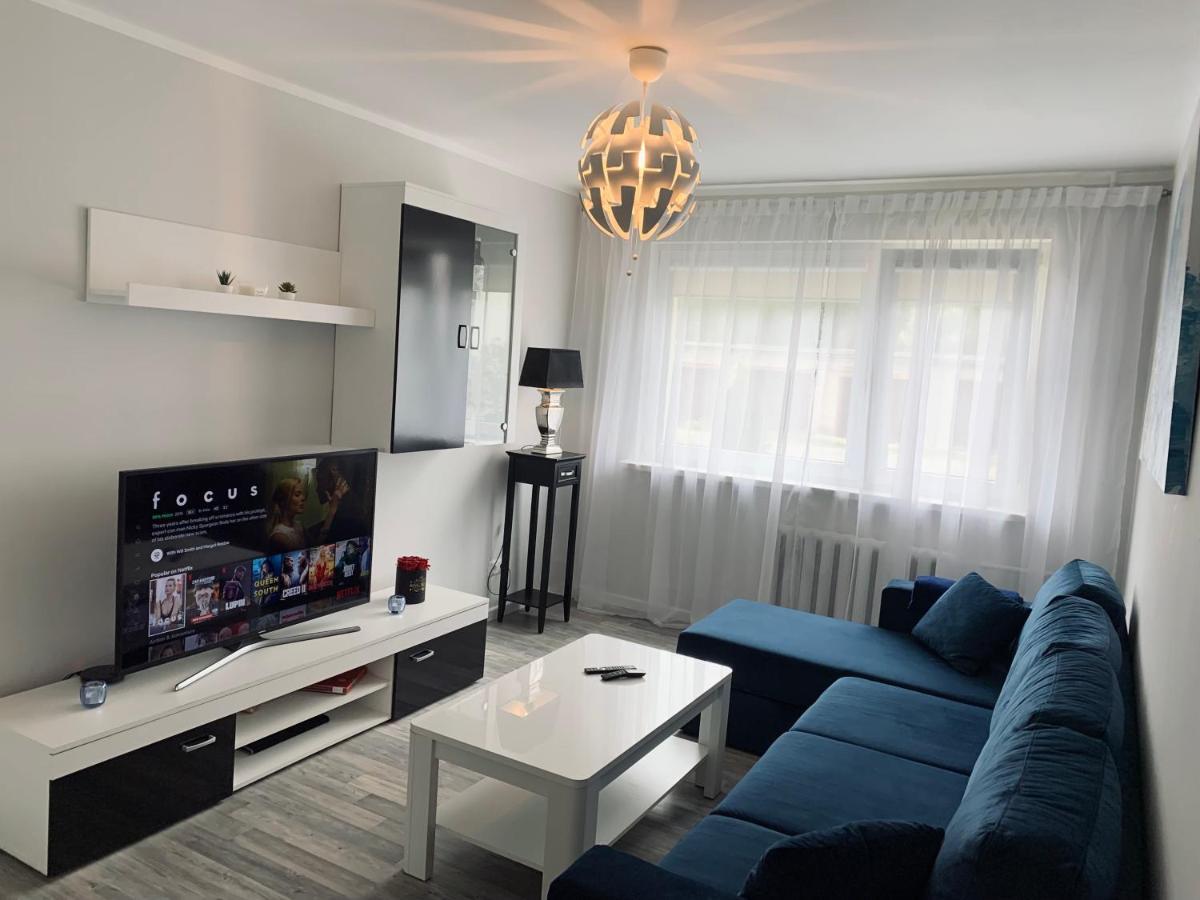 You'Ll Love This Large Apartment! Free Parking! Reval Esterno foto